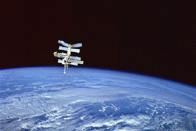 051229-2-earth.gif