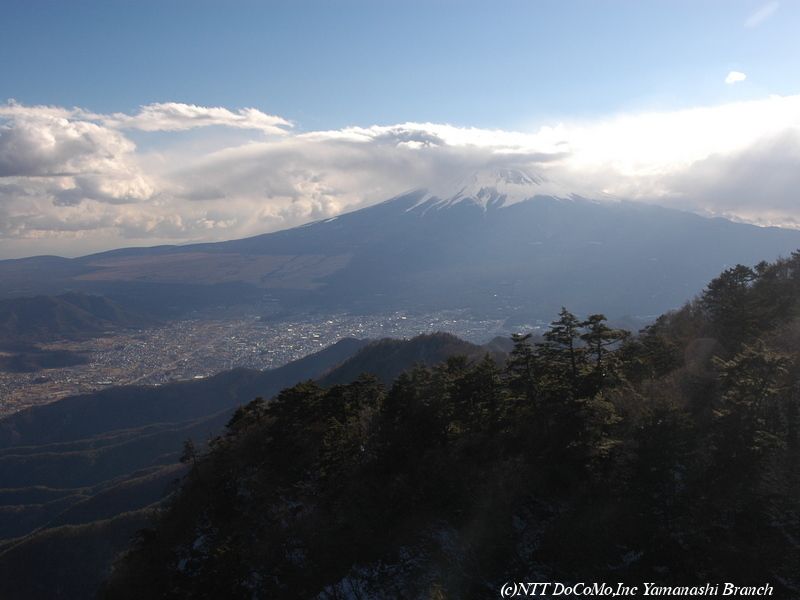 060205-1-fuji3.jpg