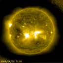 060502-1-soho.gif