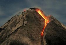 060514-1-merapi.jpg