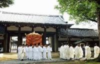 060529-1-koukyo.jpg
